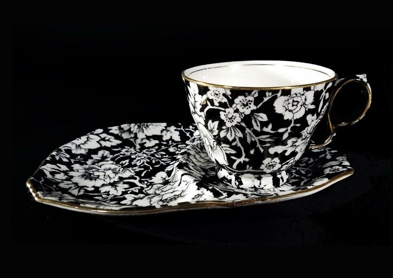 Royal Winton Grimwades Peony Athena 2 Pc Tennis Set