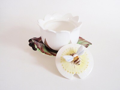 Mid Century Japan Lefton Bee Line Pot 