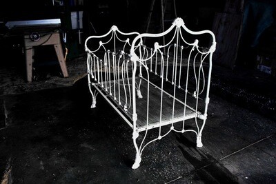 Wrought Iron Art Nouveau French Country Daybed 