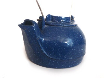 1920's Cast Iron Graniteware Kettle