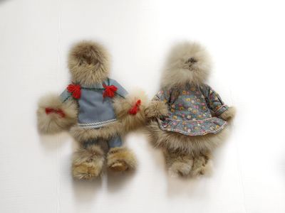 Vtg Inuit Folk Art Girl and Boy Indigenous Eskimo Dolls