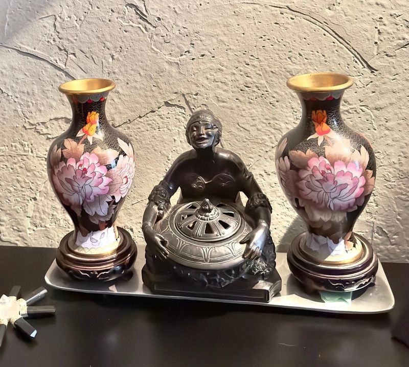 2 Mirrored Vintage 8 Inch Cloisonne Display Vases