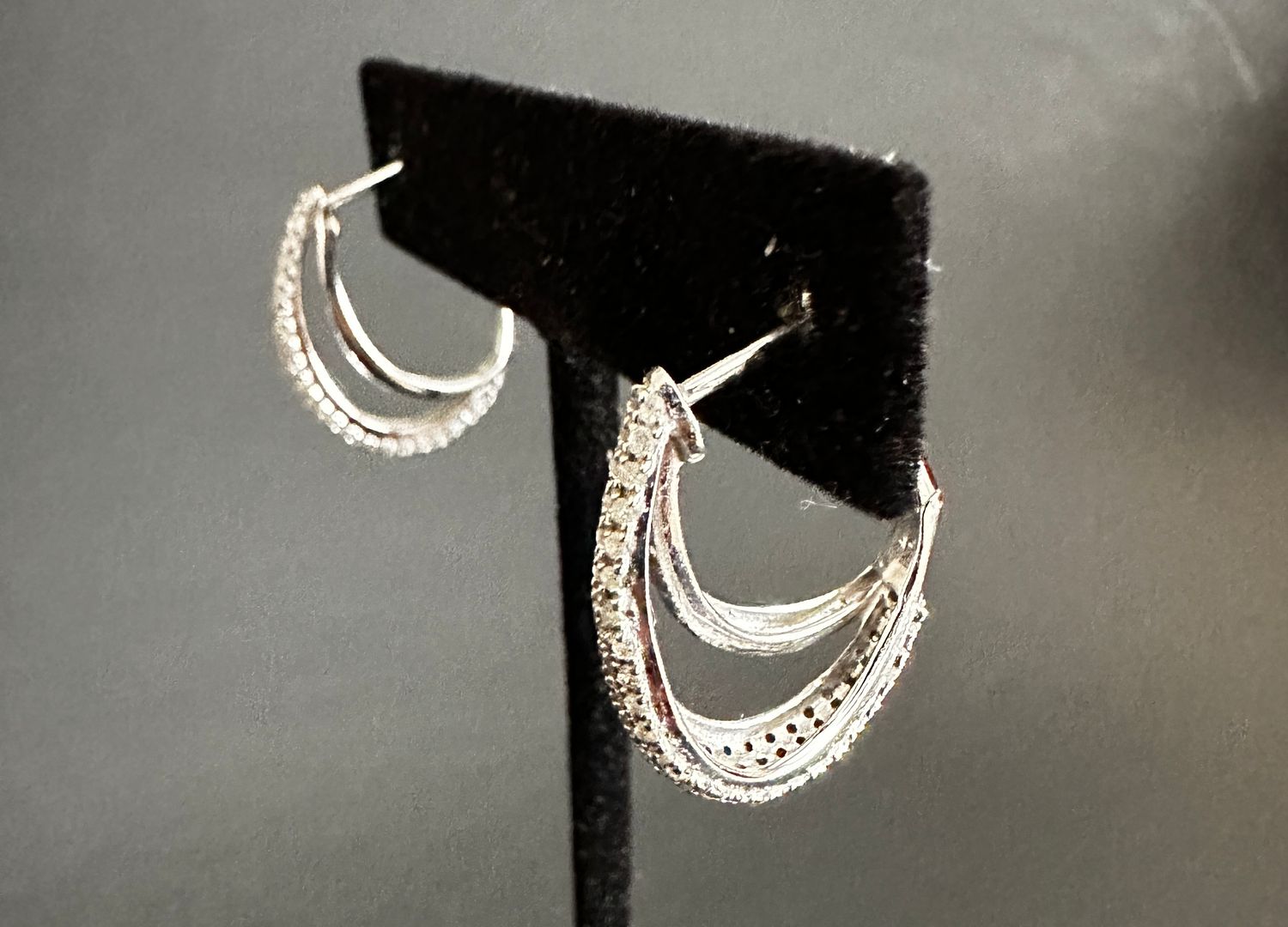 14k White Gold Pave Diamond Double Hoop Earrings