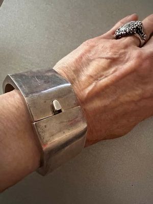 Taxco Mexican Sterling Wife Cuff Hinged Bracelet