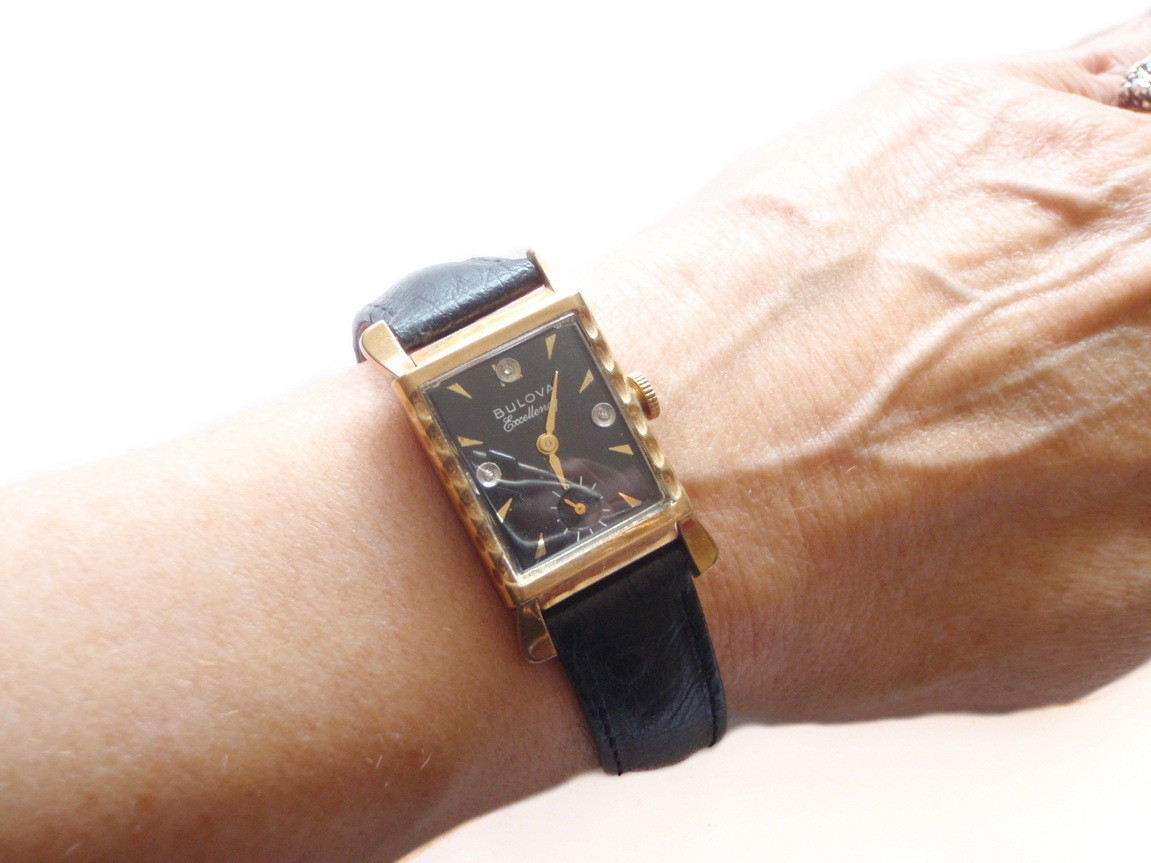 1951 Bulova Watch Diamond Dial Scalloped Case Flared Lugs 10k Gold Fill
