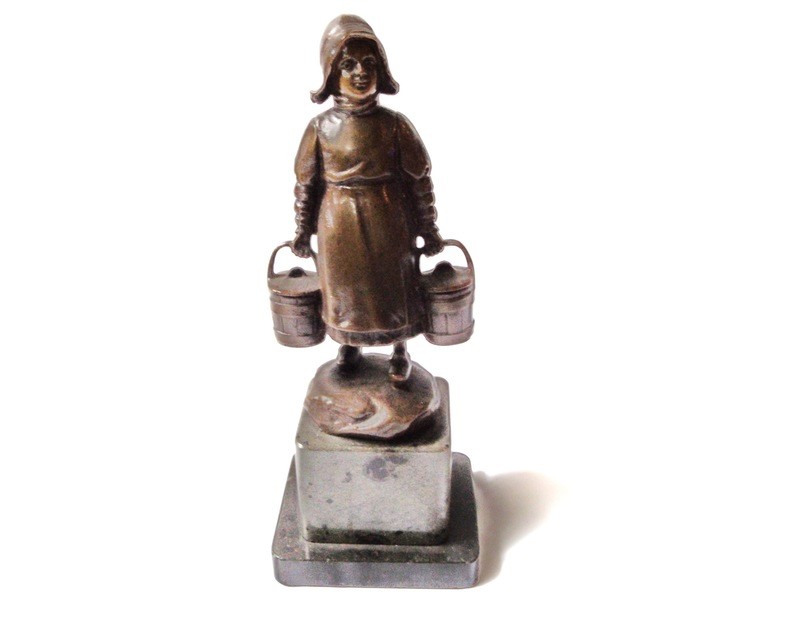 Vienna Bronze Victor Heinrich Seifert Dutch Girl Sculpture