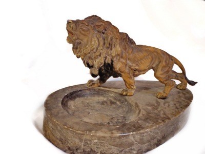 Art Deco Male Lion Sculpture and Alabaster Dish