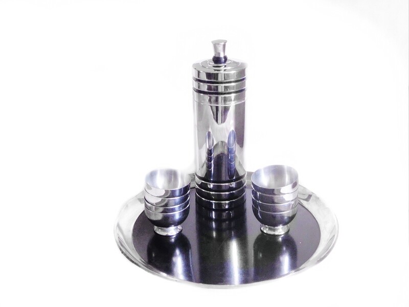 Chase Gaiety Cocktail Shaker for Summer Entrtaining 