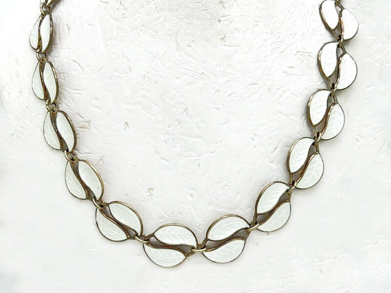 Danish Guilloche Silver Double Leaf Necklace
