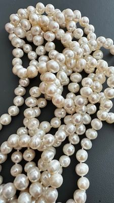 Vtg 64 Inch Freshwater Pearl Necklace