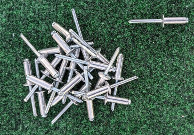 REPLACEMENT PACK OF RIVETS (30)