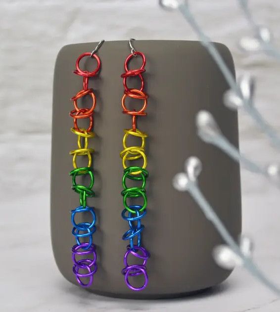 PRIDEMAILLE EARRING LONG & LIGHTWEIGHT ORBITAL