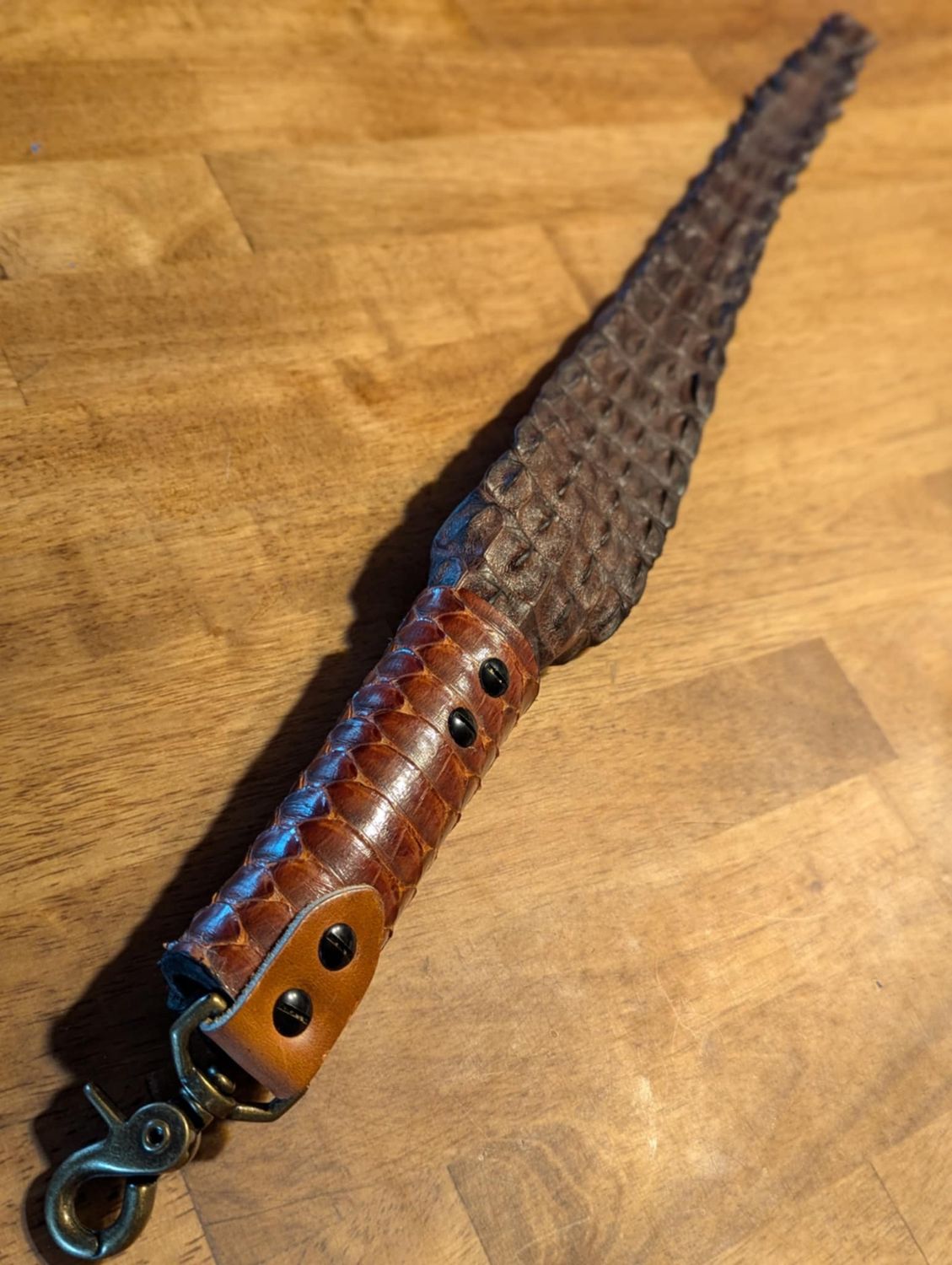 FETISH MAFIA PYTHON ON CROC SLAPPER