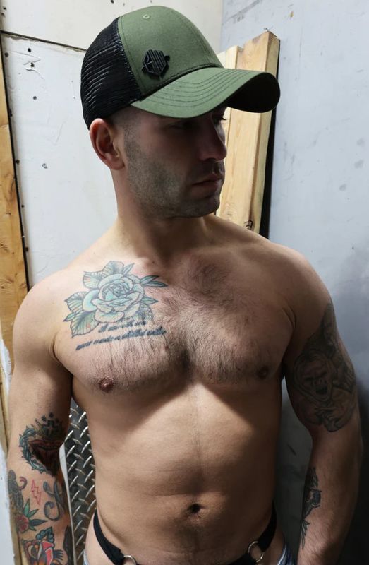BREEDWELL DIRTY TRUCKER HAT ONE SIZE