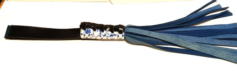 FETISH MAFIA 13" FLOGGER BLUE PAISLEY