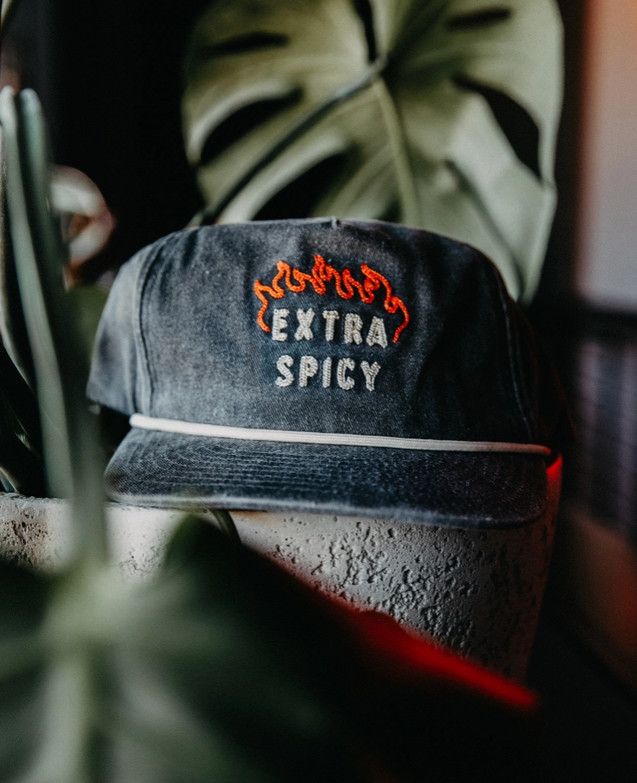PYKNIC  EXTRA SPICY TRUCKER HAT BLACK