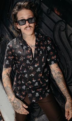 PYKNIC  LE SIGH FRENCH WINE CHEESE BAUGETTES & CROISSANTS BUTTON UP SHIRT