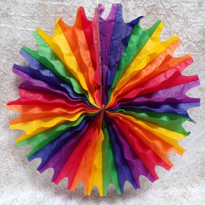 PARTY DECORATION FAN LARGE