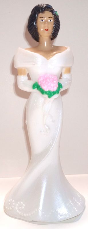 CAKE TOPPER FEMALE FIGURE, HISPANIC (BLACK HAIR) CAKE TOPPER FEMALE FIGURE, HISPANIC (BLACK HAIR)