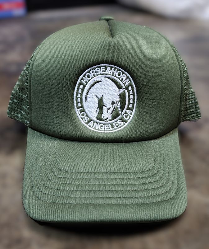 HORSE & HORN UNICORN TRUCKER HAT