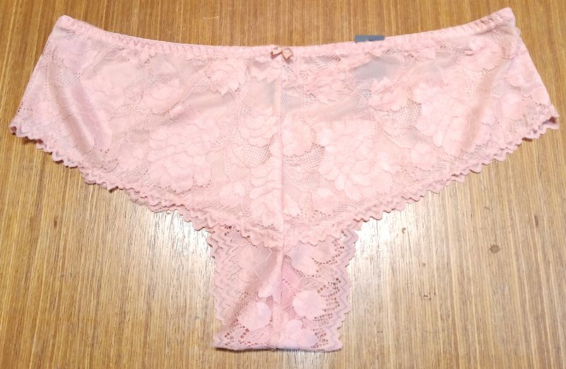 YOUMITA LACE HIPSTER WITH FRONT LINER YOUMITA LACE HIPSTER WITH FRONT LINER