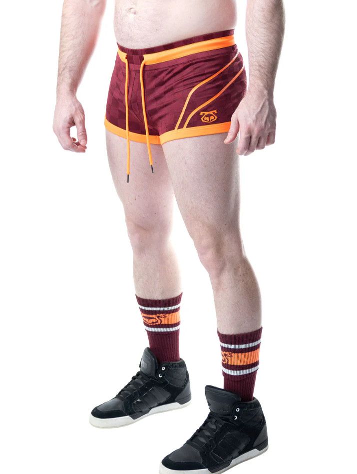 NASTY PIG RIVAL TRUNK SHORT BURGUNDY/VIBRANT ORANGE NASTY PIG RIVAL TRUNK SHORT BURGUNDY/VIBRANT ORANGE, Size: SMALL