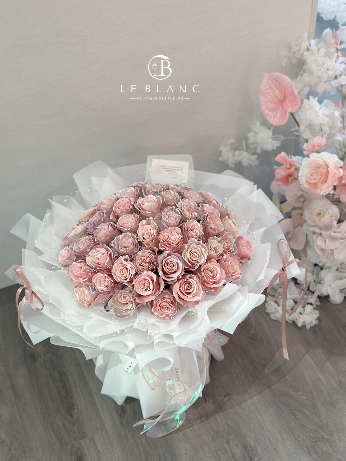 Mermaid - Pink (52 roses)