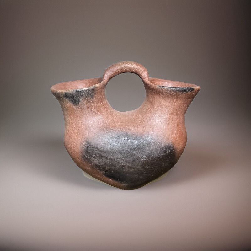 Raíz de la Sierra – Double-Spout Burnt Clay Vase