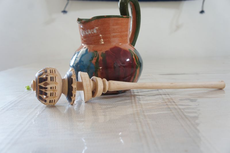 Abuelita Frother – Handcrafted Molinillo Whisk for Mexican Hot Chocolate