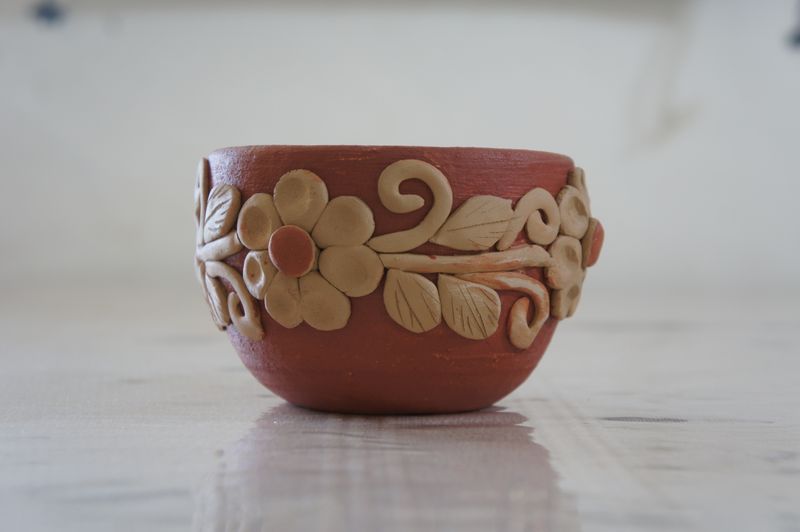 Flor de Barro Bowl – Handcrafted Atzompa Clay