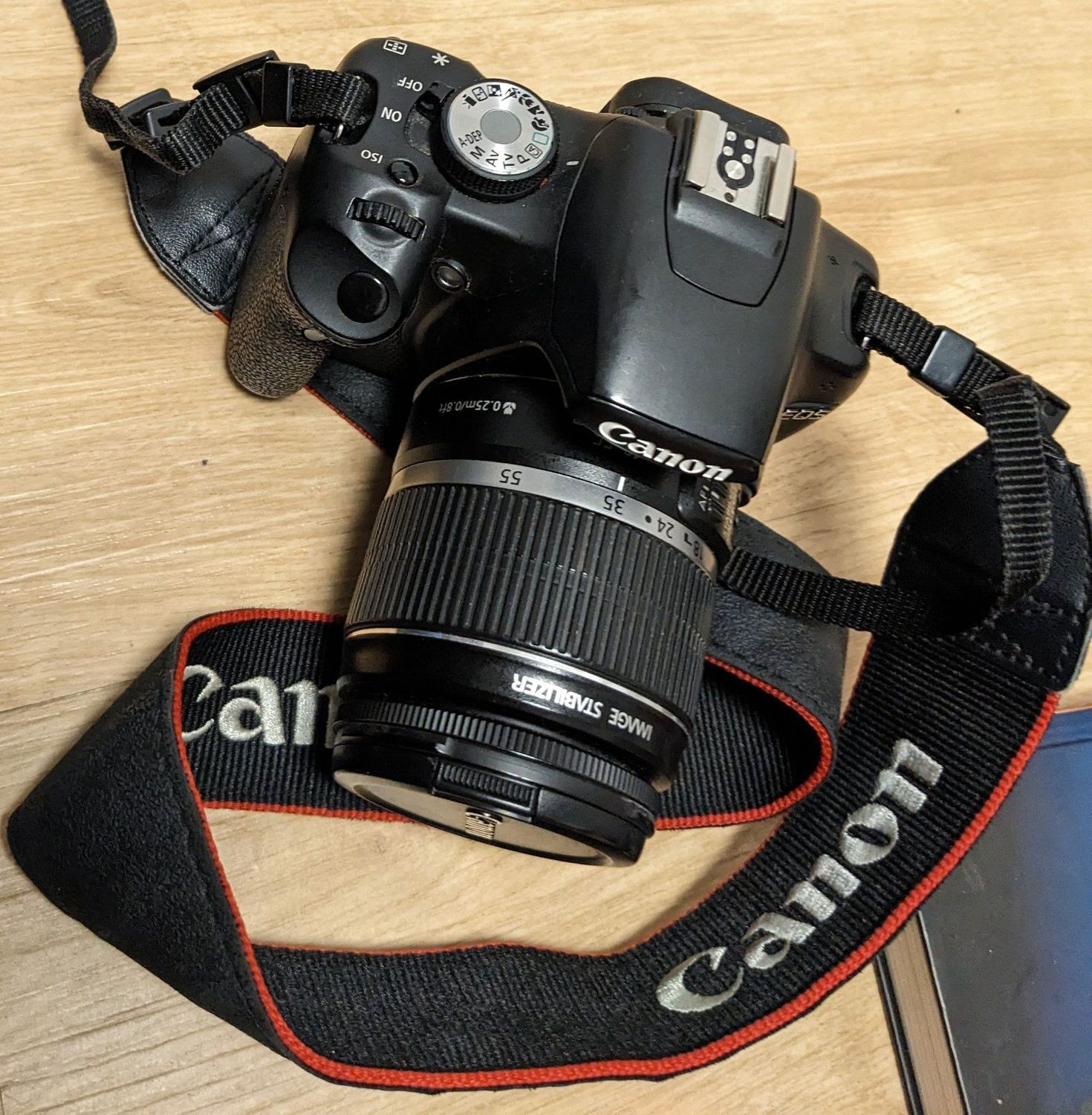 Canon EOS 500D SLR camera incl. 2 lens bags