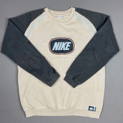 NIKE Vintage Sweater (M) NIKE Vintage Sweater (M)