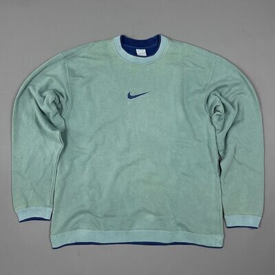 Nike Vintage early 00s Sweater (XL) Nike Vintage early 00s Sweater (XL)