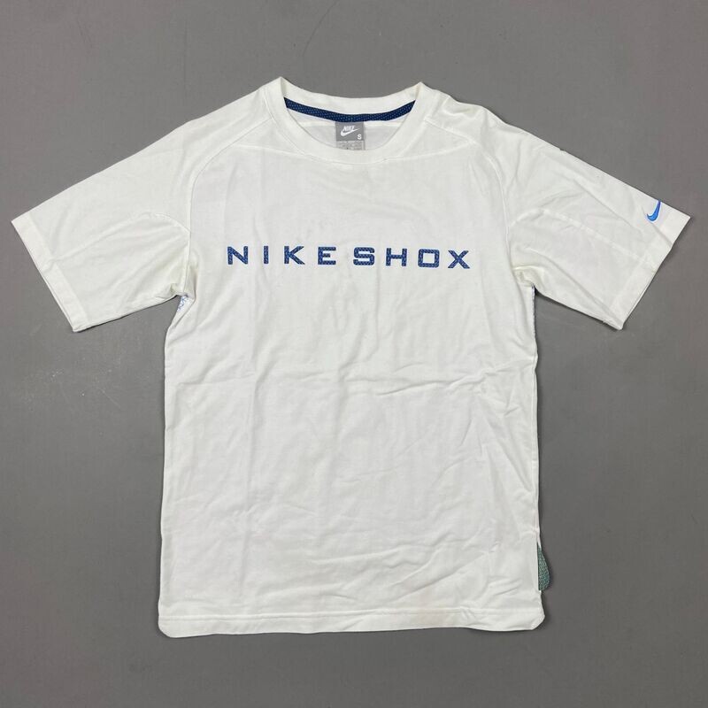 Nike Vintage 2000er Shox Shirt (S) Nike Vintage 2000er Shox Shirt (S)