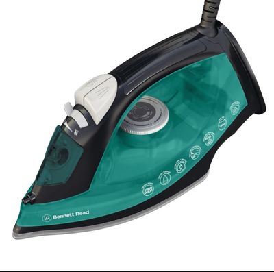 Bennett Read 2000w Steam Iron