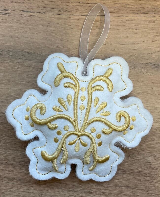 Filigree Ornament - Snowflake