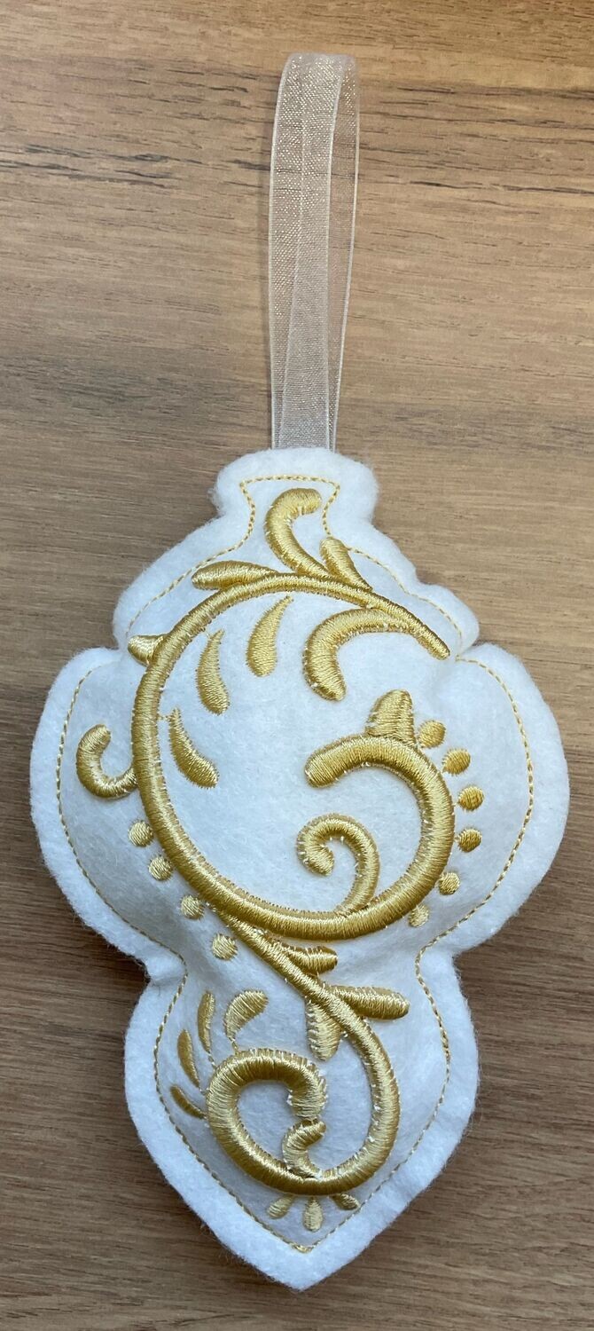 Filigree Ornament - Bauble