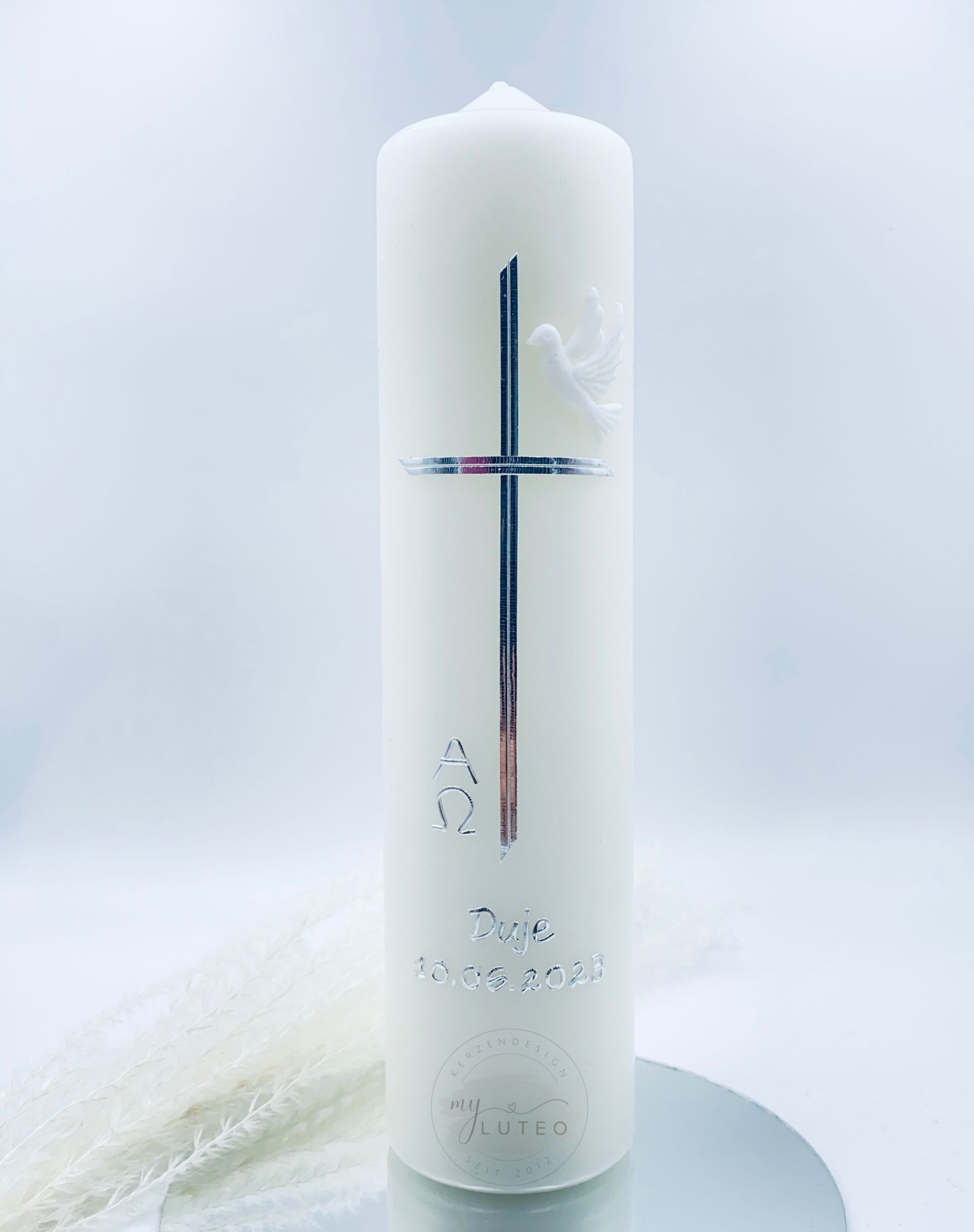 Taufkerze Kommunionkerze 250x60mm Klassisch mit Kreuz und Symbol