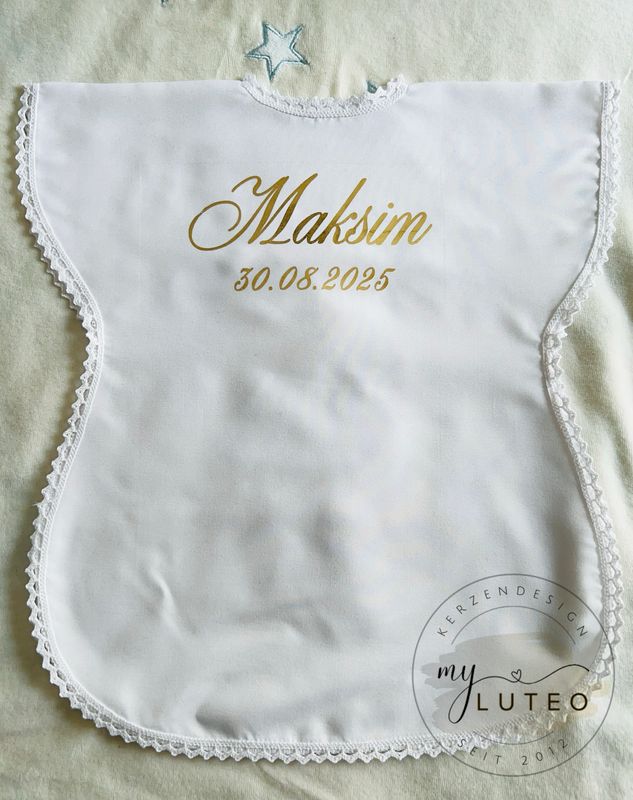Taufhemd / Taufoberteil personalisiert mit Namen und Datum