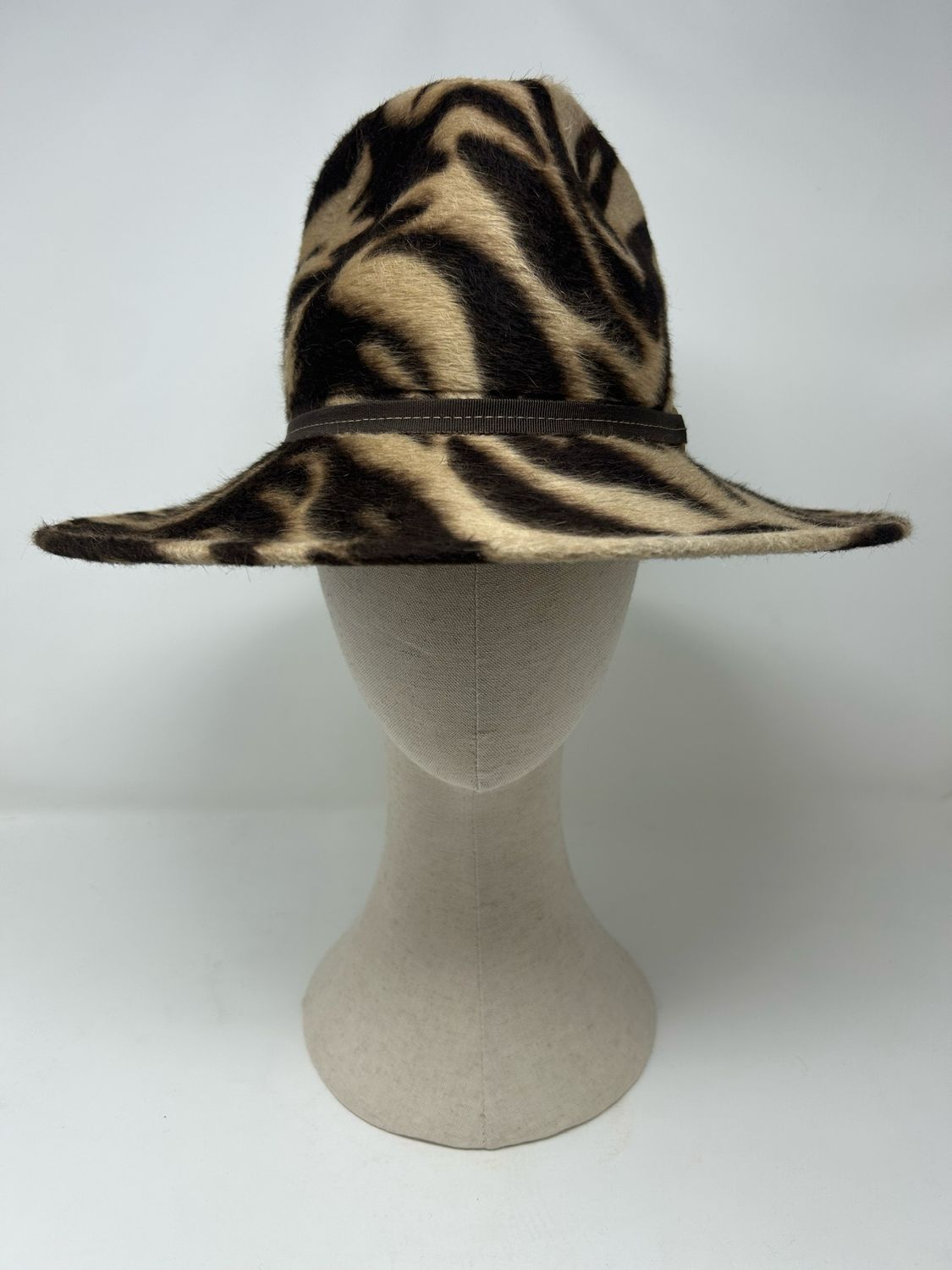 Zebra Print Flair Brim