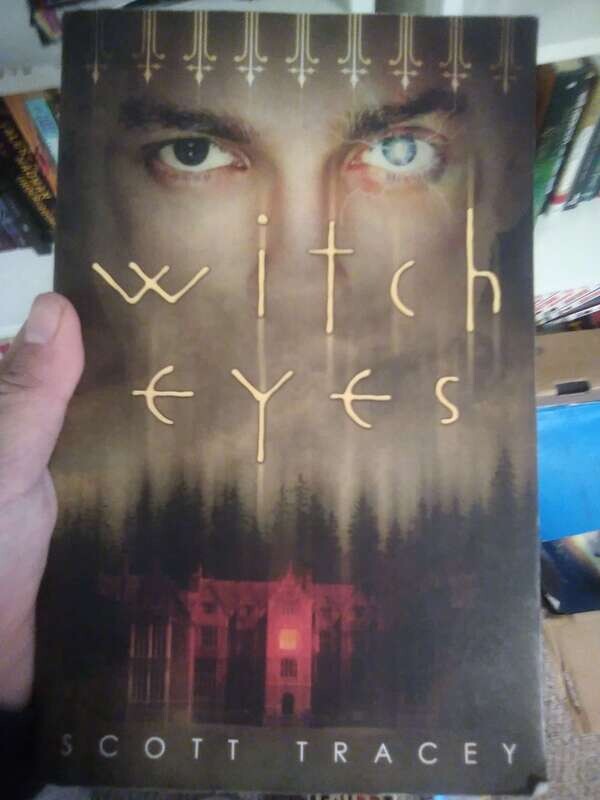 Witch Eyes(*Tara&#39;s Pick)