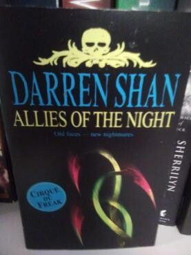 Allies of the Night: Cirque Du Freak Book 8