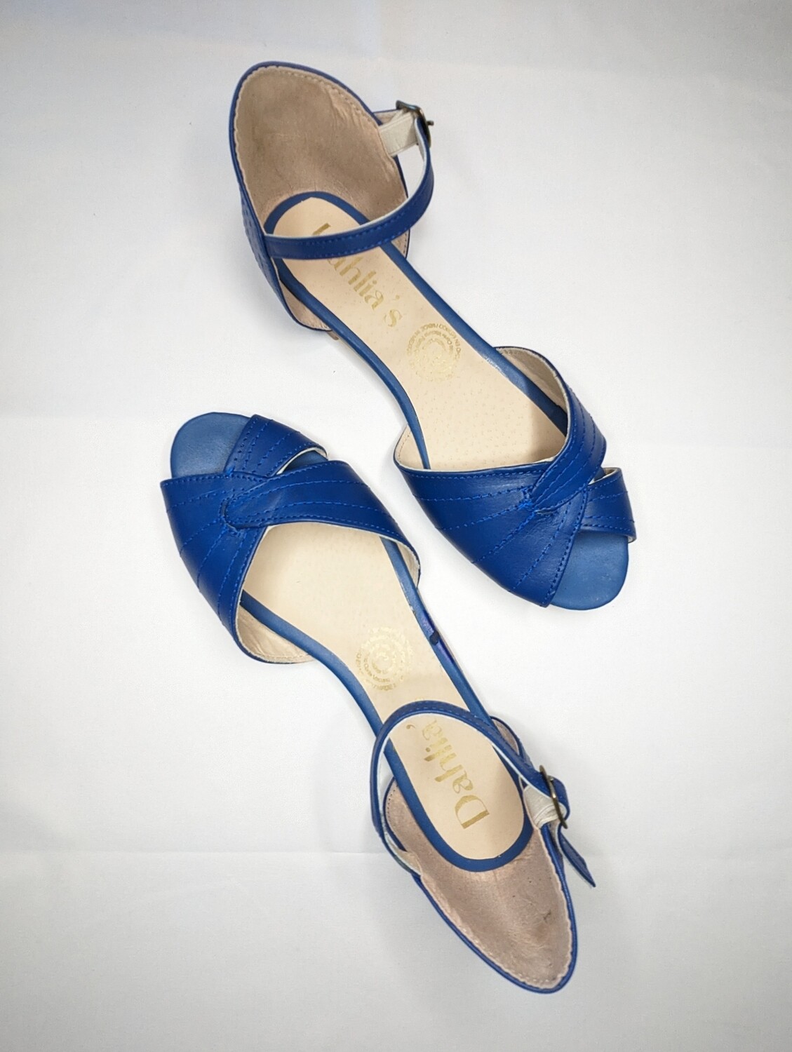 DANIA (Blue Sapphire)