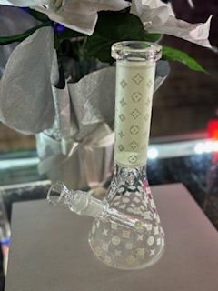 LV Pearl White Beaker Water Bong