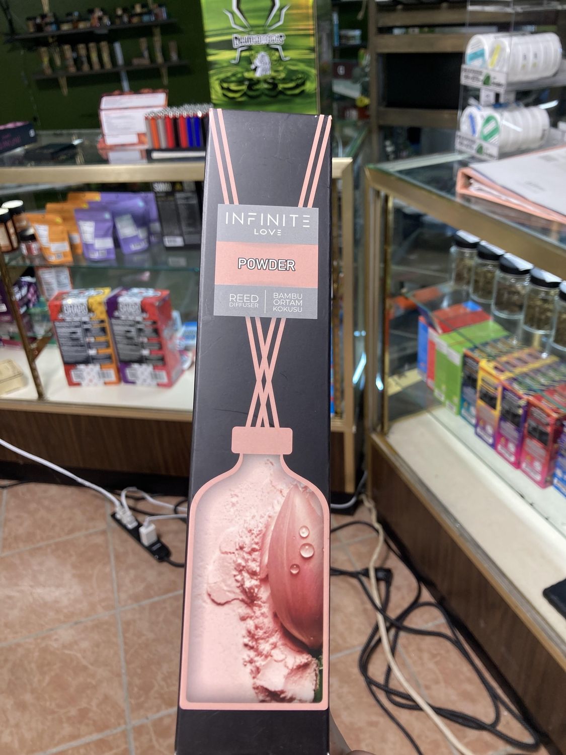 Infinite Love Reed Diffuser, Scent: Powder