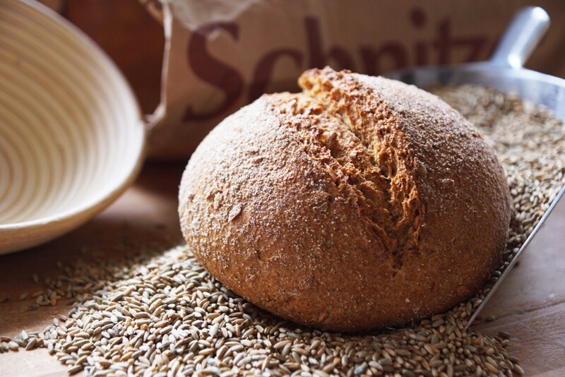 Schnitzer Vollkorn-Dinkelbrot mit Sonnenblumenkernen