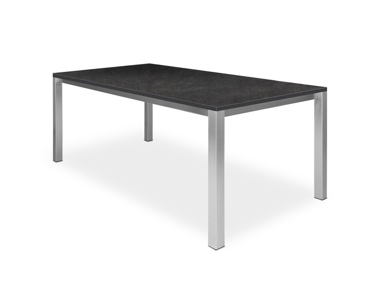 Gartentisch mit Platte Dekton Bromo 20 mm inkl. Tischgestell