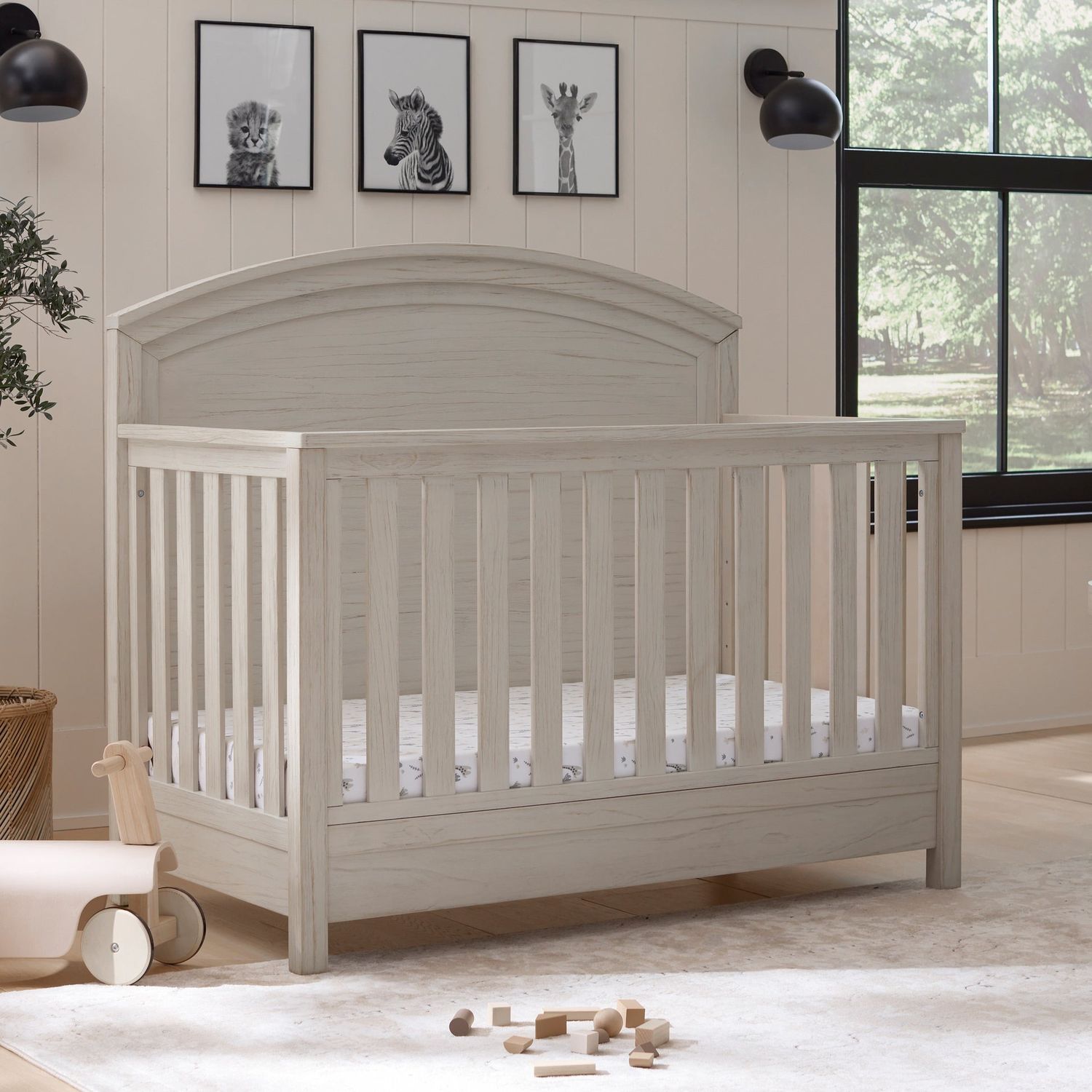 Hemsted 4-in-1 Convertible Crib, color: White Driftwood