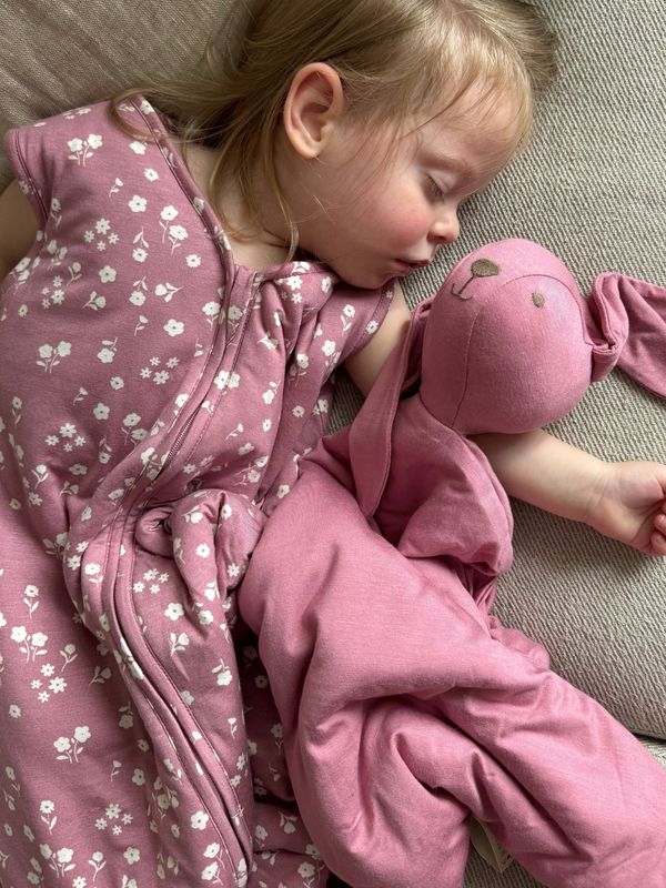 Gunamuna Lovey - Bunny