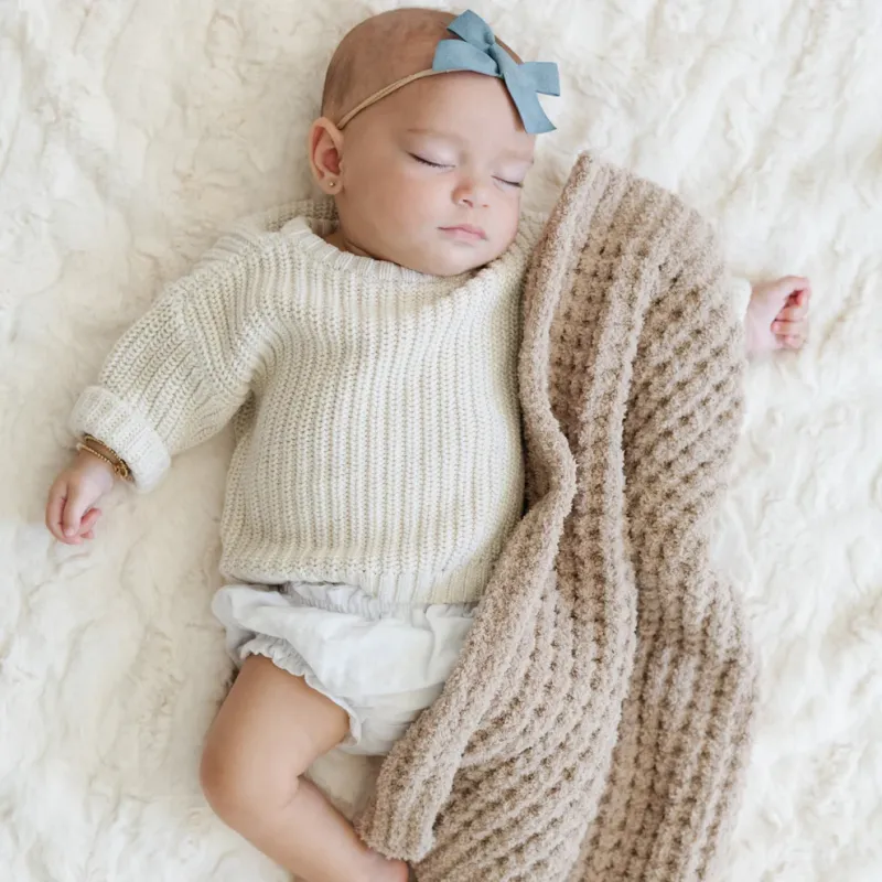 Saranoni Waffle Knit Mini Blanket